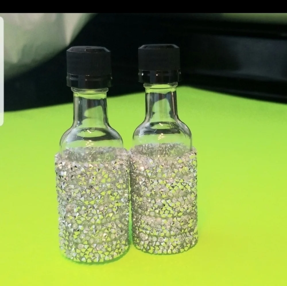 Rhinestone shot glass bottles - Picture 5 of 5